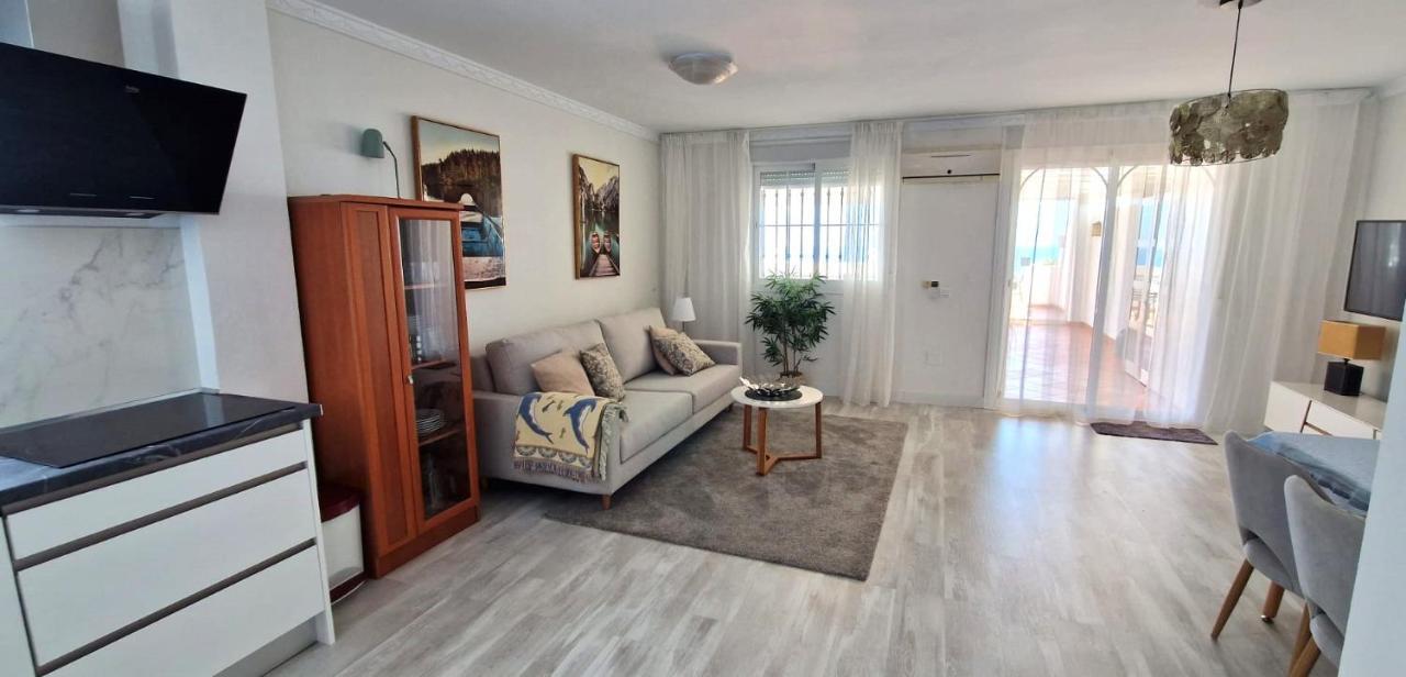 Appartement 2 Bed. Amazing Sea Views *