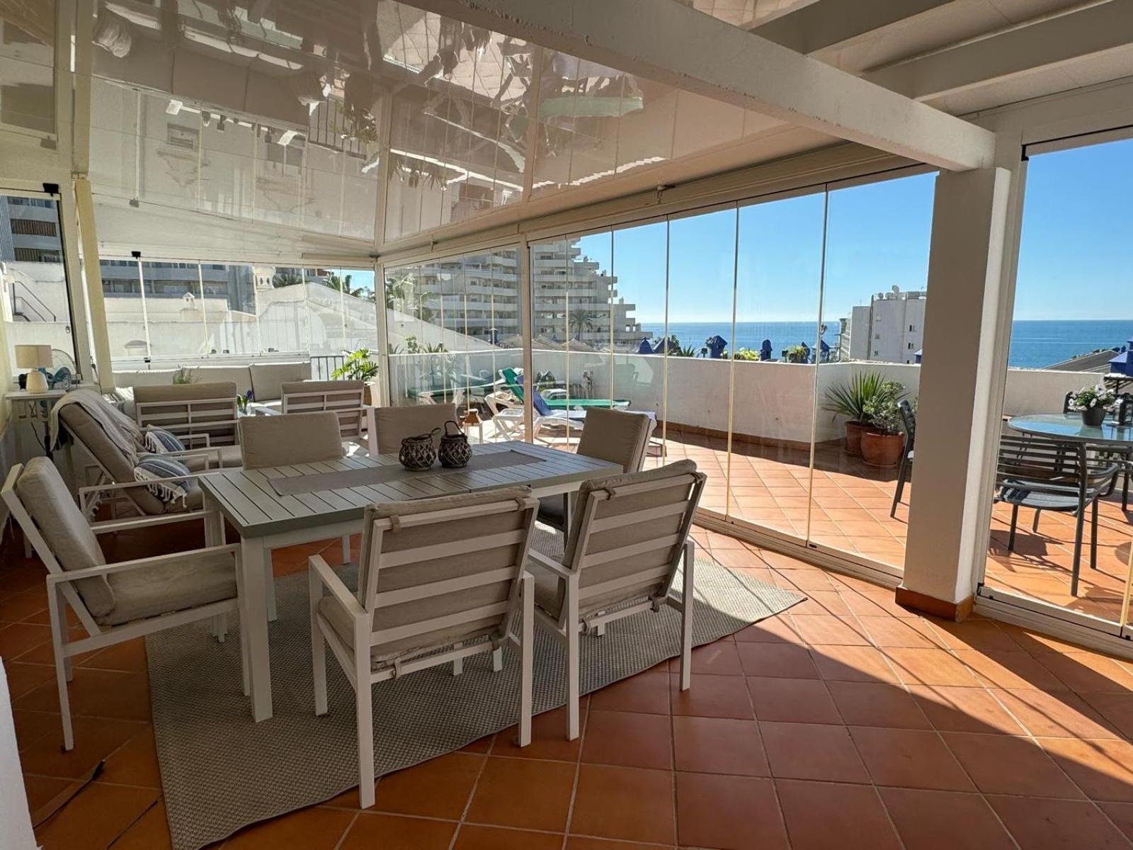Appartement 2 Bed. Amazing Sea Views *